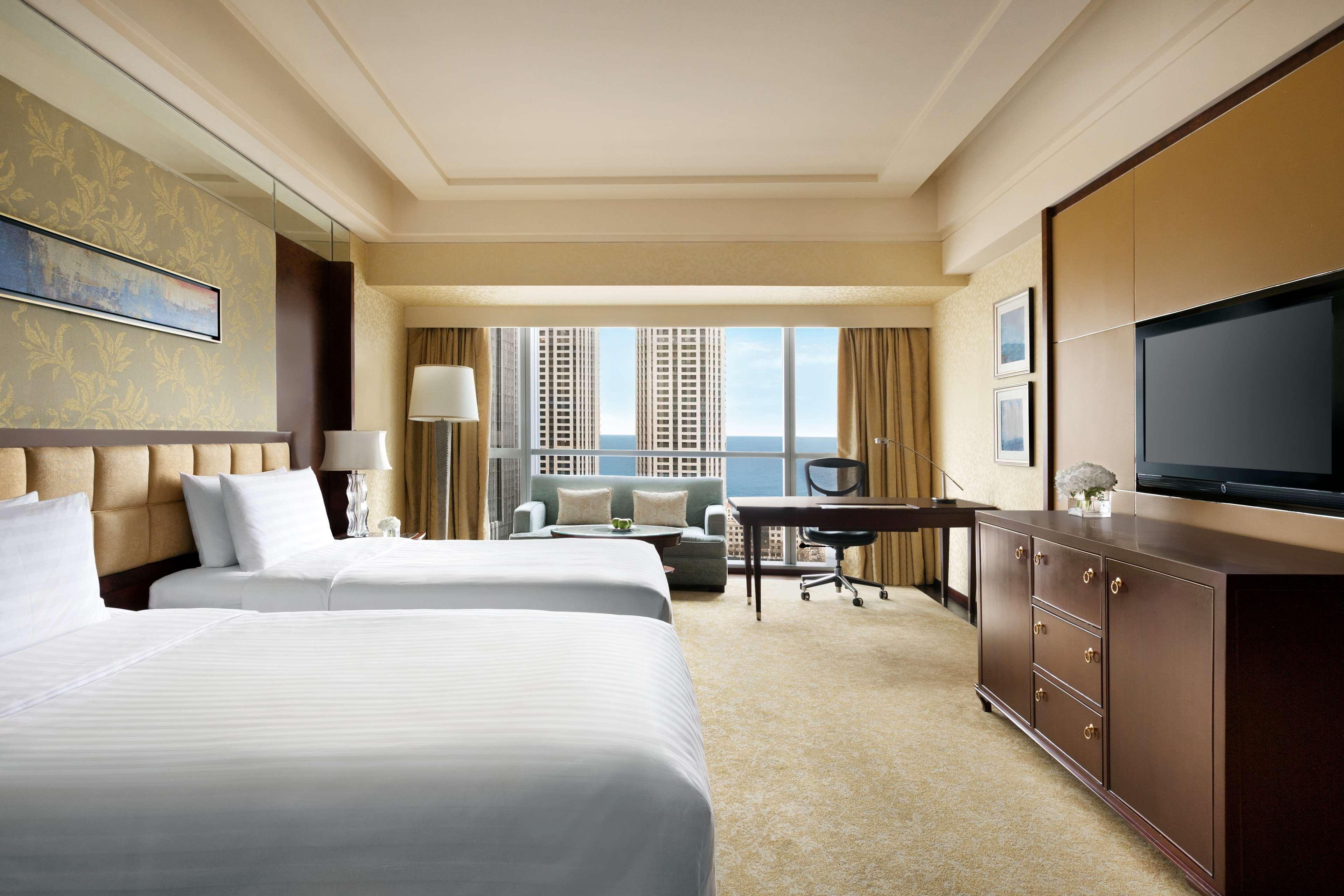 Shangri-La Qingdao - May Fourth Square Экстерьер фото