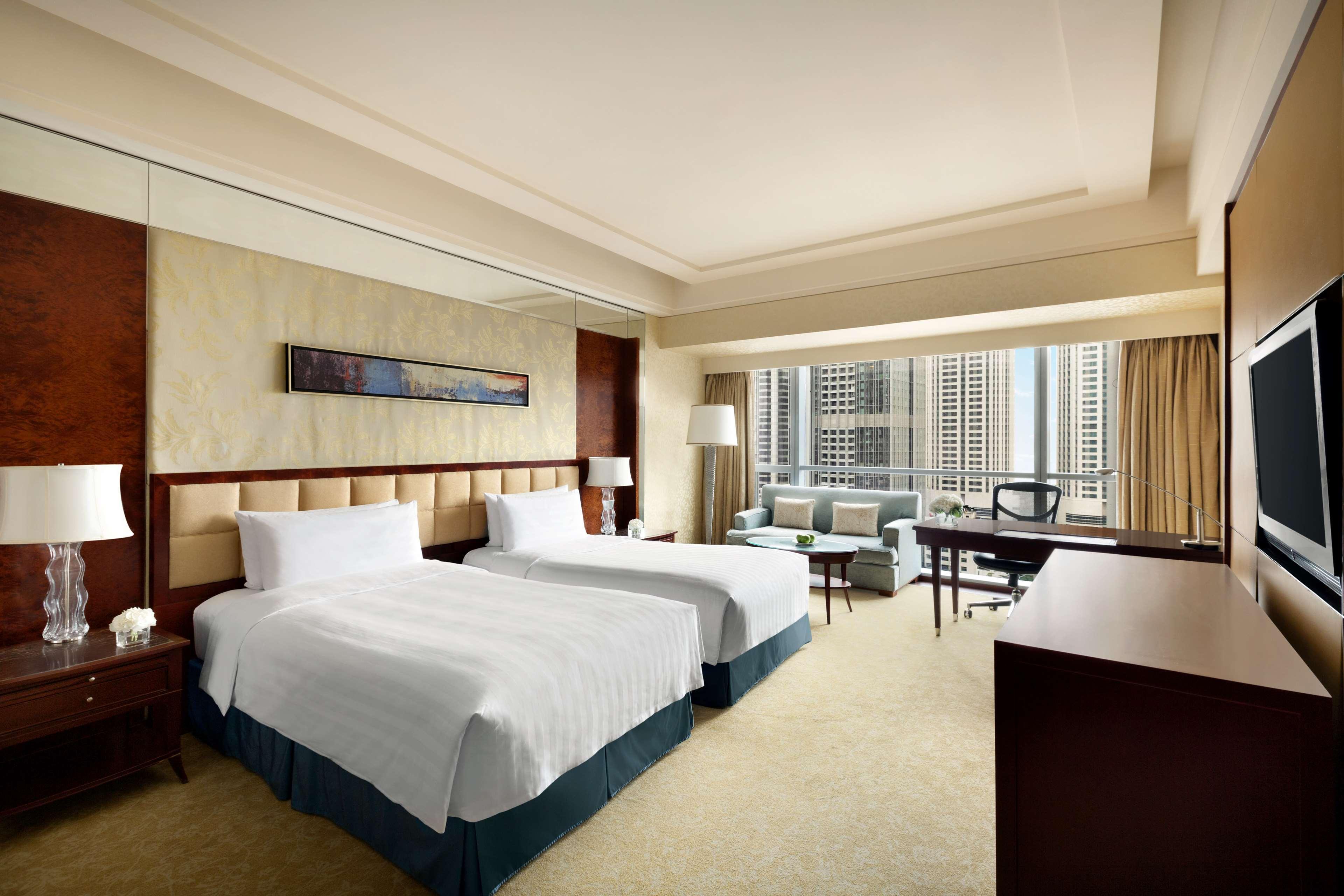 Shangri-La Qingdao - May Fourth Square Экстерьер фото